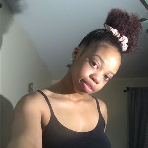 Meet your Posher, Queen